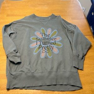 AE sweatshirt